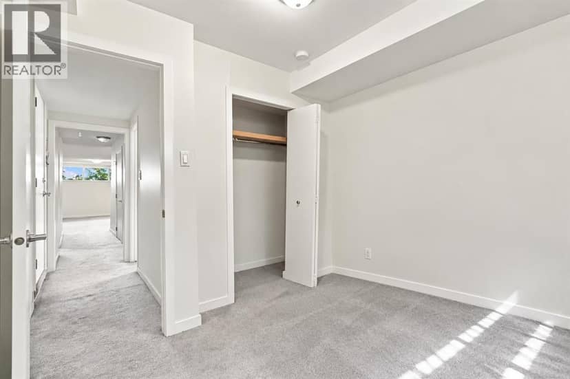 529 28 Avenue NW — photo 36 of 40