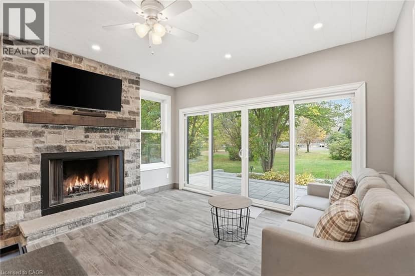 5448 APPLEBY Line — photo 13 of 40