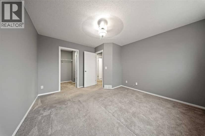 13 Country Hills Rise NW — photo 17 of 23