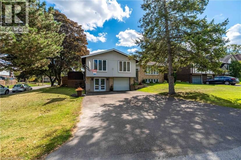 68 ABERDEEN Street, Caledonia, photo 3