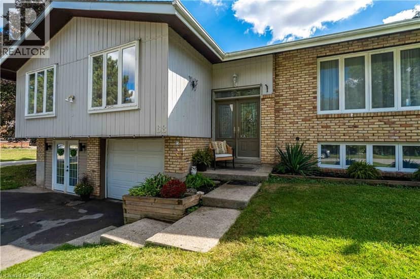 68 ABERDEEN Street, Caledonia, photo 4
