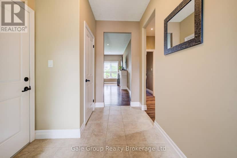 47 Graydon Drive — photo 6 of 38