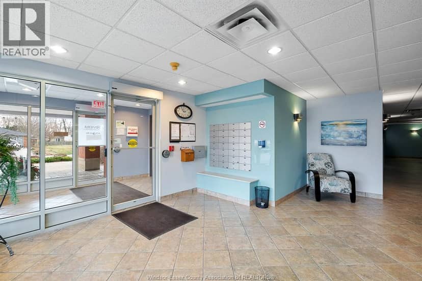 99 Robson Unit# 404, Leamington, photo 8
