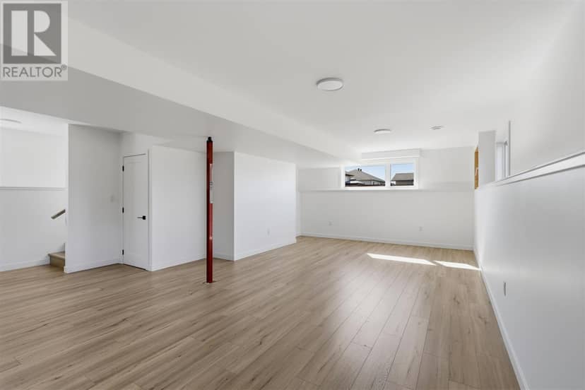 215 Greenfield DR — photo 26 of 40