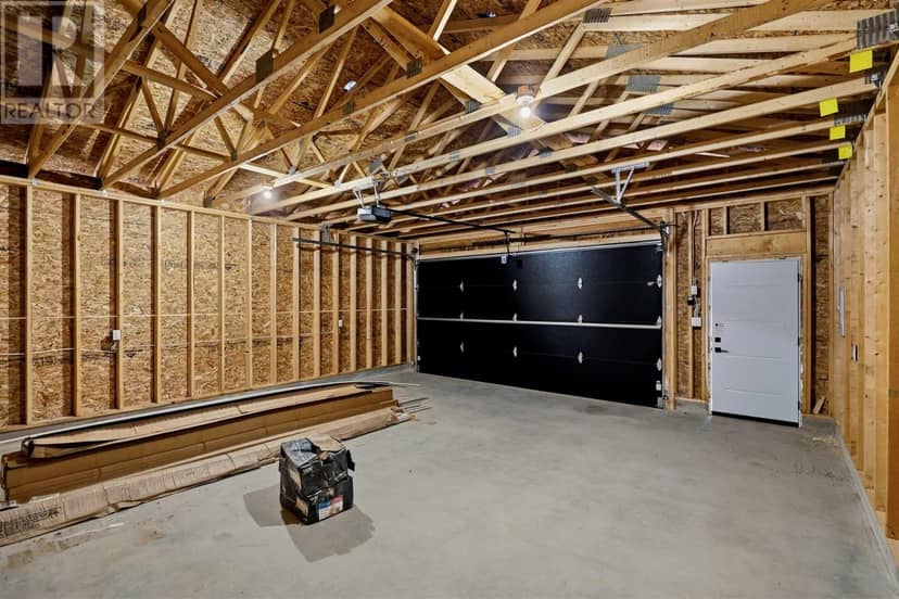 215 Greenfield DR — photo 33 of 40