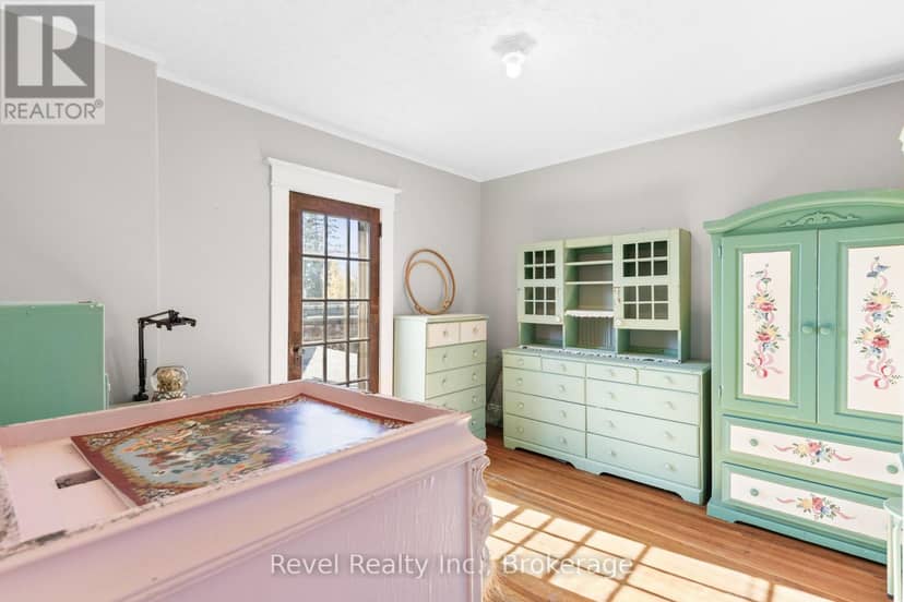 27 Francis Street — photo 26 of 40