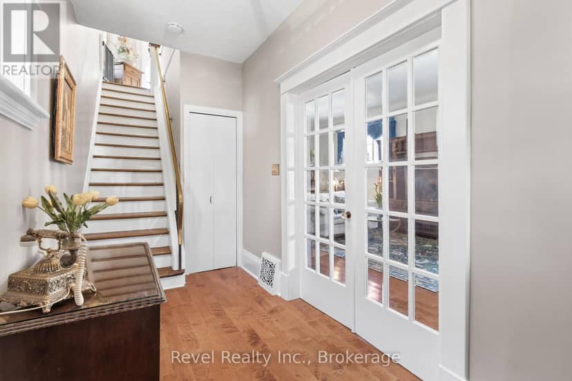 27 Francis Street — photo 9 of 40