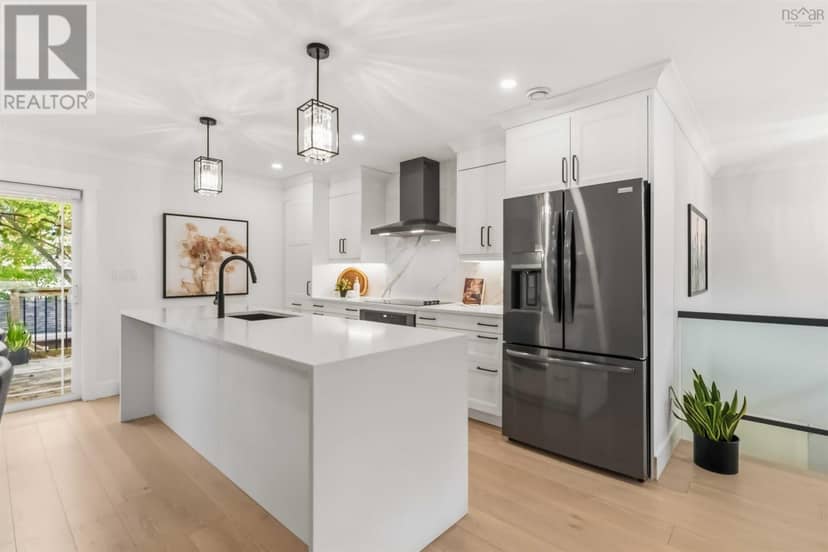 144 Montague Rd — photo 21 of 40