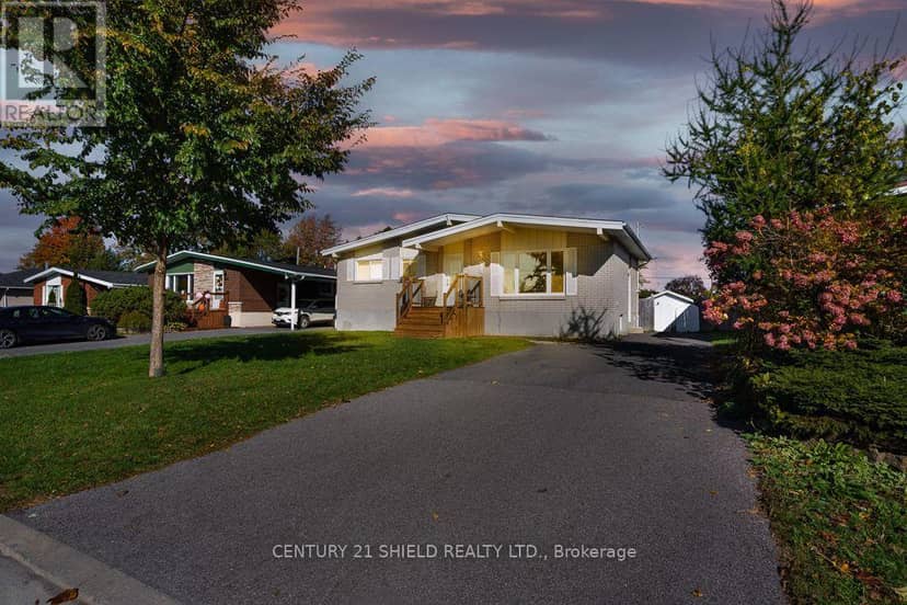 502 Anderson Drive, Cornwall, photo 3
