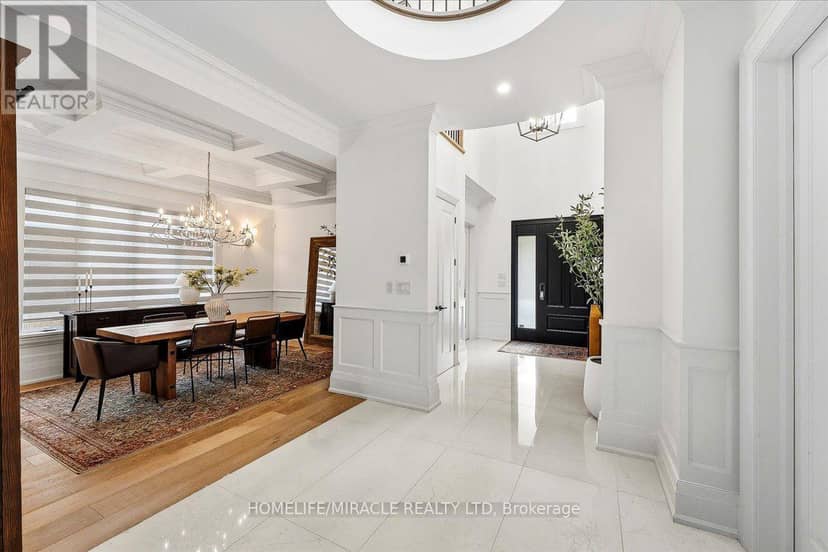 471 Willis Drive — photo 10 of 40