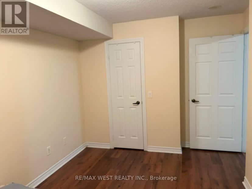 219A - 700 Humberwood Boulevard — photo 9 of 11