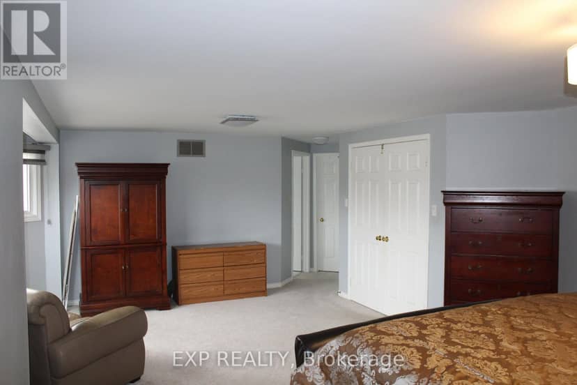 48 Howell Street — photo 20 of 40