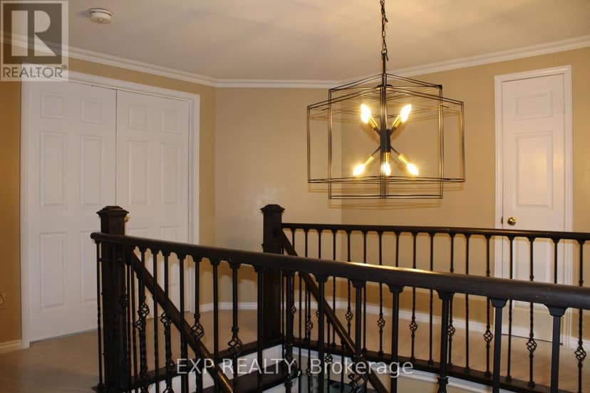 48 Howell Street — photo 29 of 40
