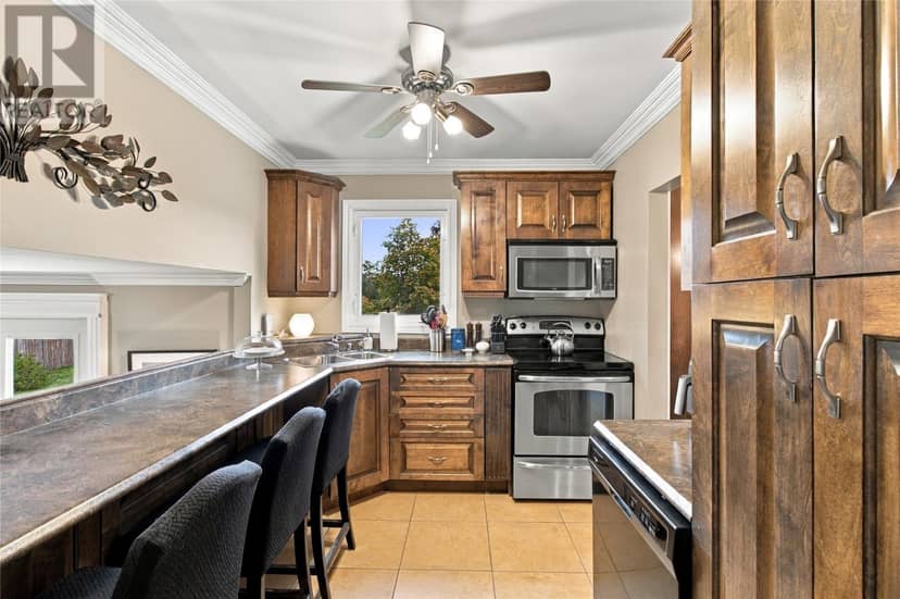 39 Yetman Drive — photo 10 of 40