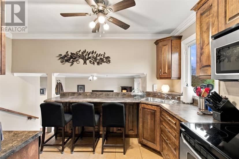 39 Yetman Drive — photo 11 of 40