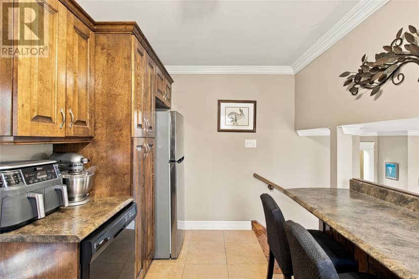 39 Yetman Drive — photo 12 of 40