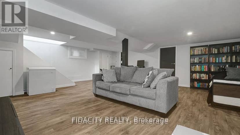 1336 St Jacques Road — photo 16 of 25