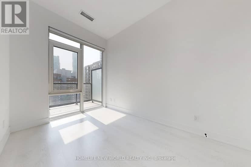 1004 - 308 Jarvis Street — photo 14 of 39
