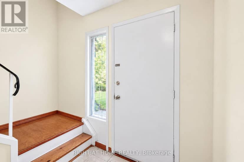 68 Trott Square — photo 3 of 28