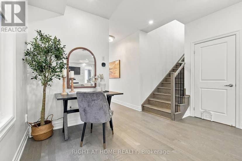 15 Ronald Street — photo 9 of 40