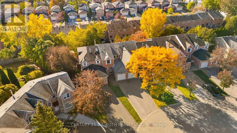 74 Ritva Court E, Richmond Hill, photo 4