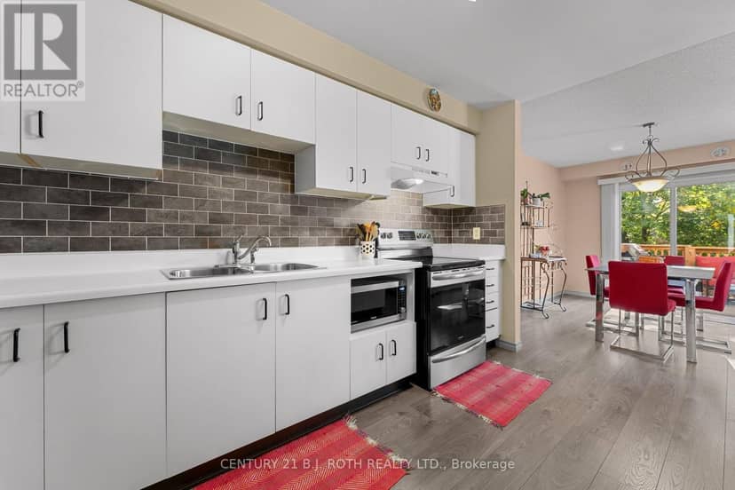 74 Ritva Court E, Richmond Hill, photo 7
