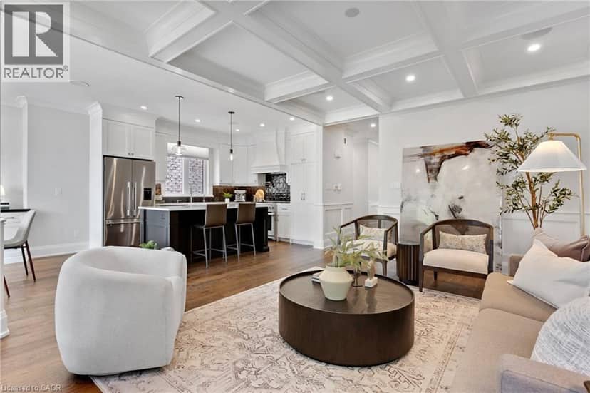 12 GEORGE Street — photo 6 of 35