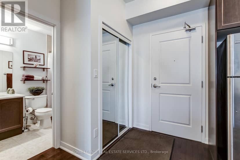 106 - 5317 Upper Middle Road — photo 14 of 40