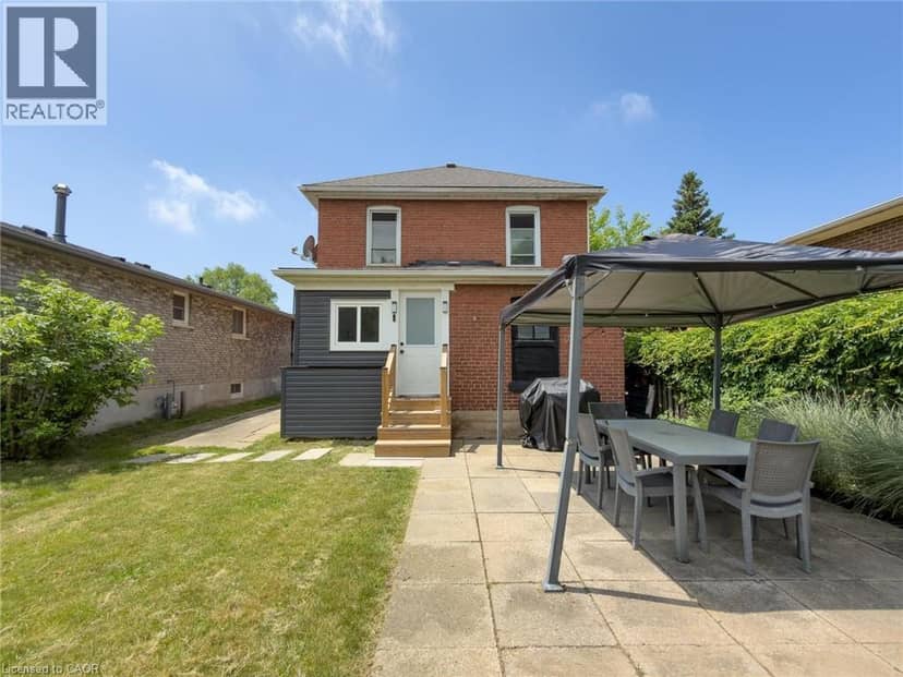 32 LORNE Street — photo 6 of 32
