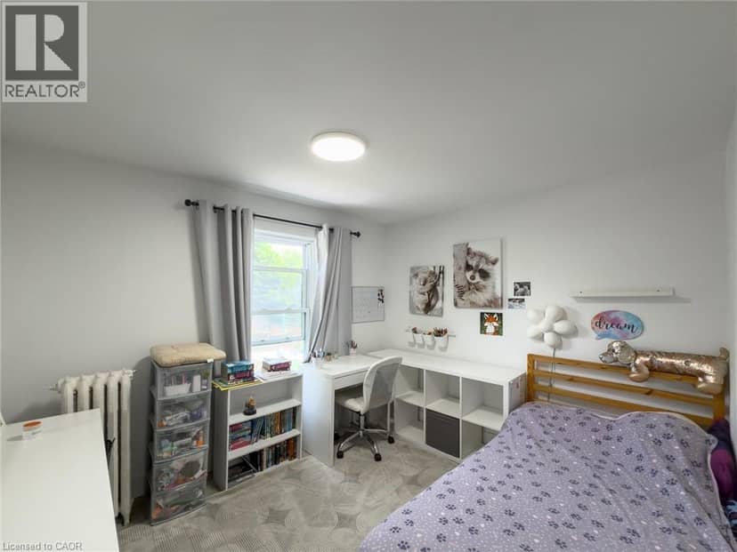 32 LORNE Street — photo 25 of 32