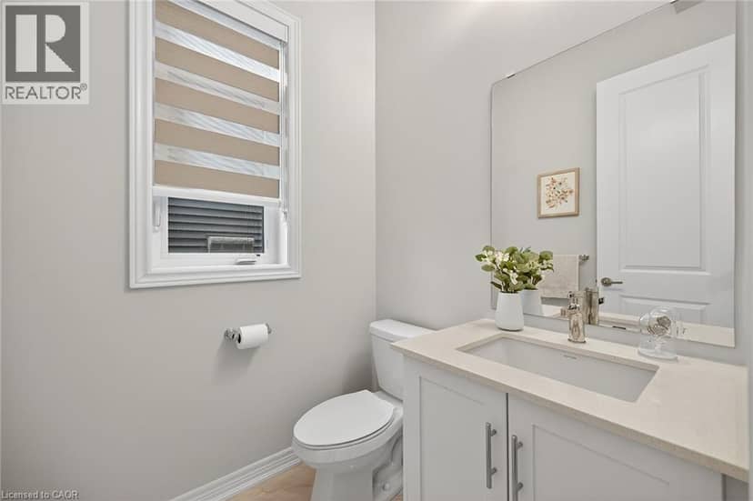 67 STARFIRE Crescent — photo 19 of 40