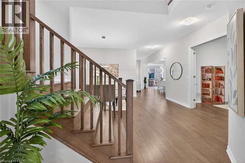 67 STARFIRE Crescent, Stoney Creek, photo 4
