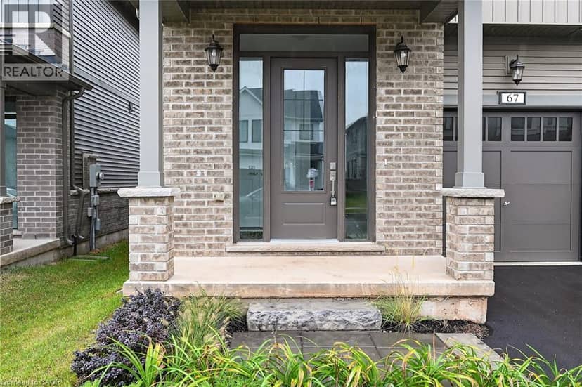 67 STARFIRE Crescent, Stoney Creek, photo 2
