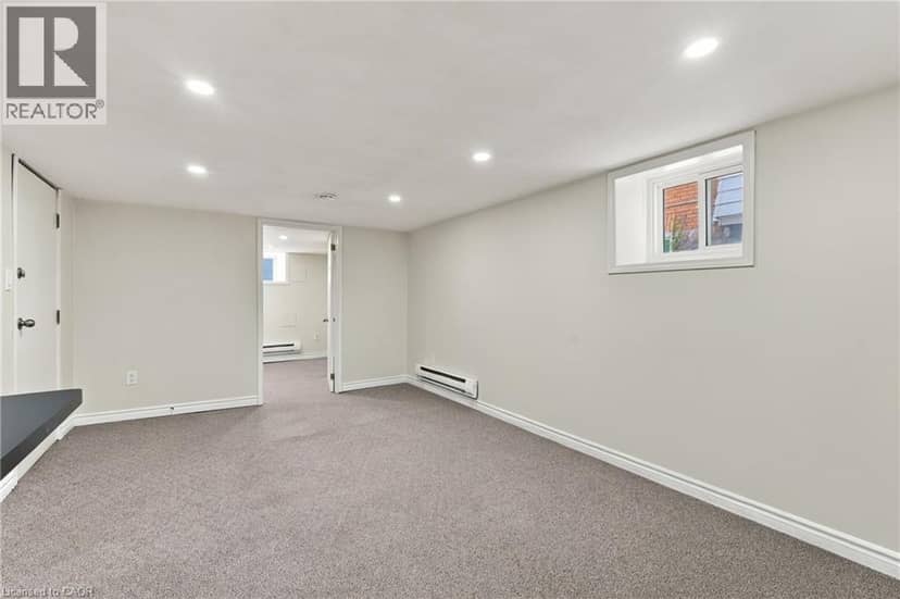 100 BALSAM Avenue S, Hamilton, photo 7