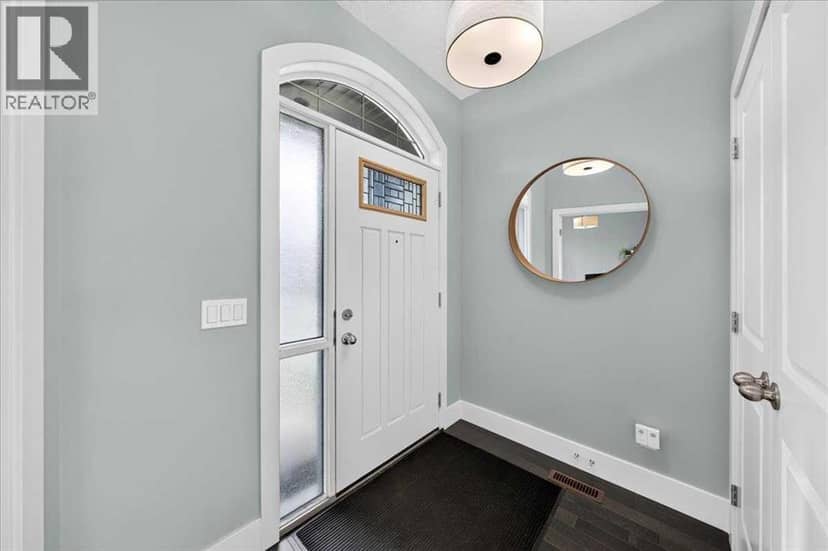 416 37 Avenue NW, Calgary, photo 6
