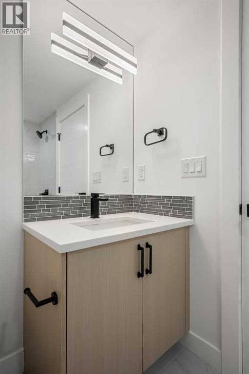 420 32 Avenue NW — photo 39 of 40
