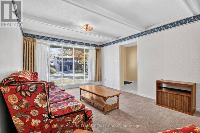 8 Burnview Crescent, Ottawa, photo 4