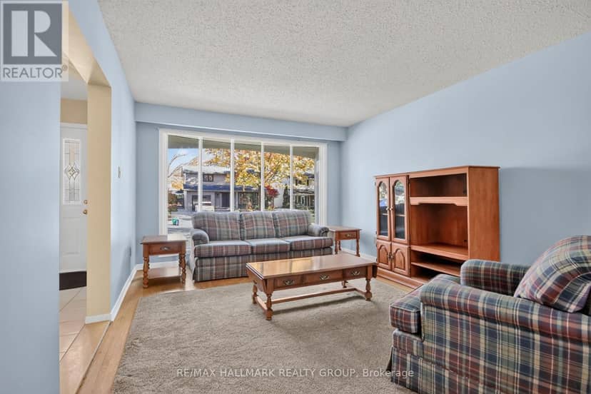 8 Burnview Crescent, Ottawa, photo 5