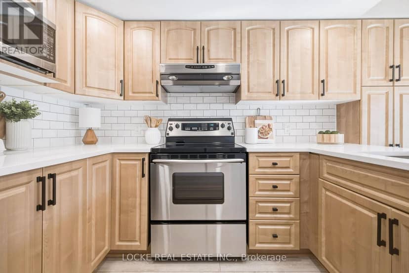 2174 Saturn Crescent — photo 19 of 40