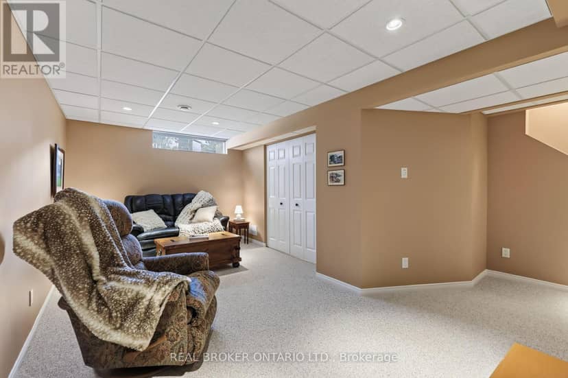 140 Montana Way — photo 25 of 33