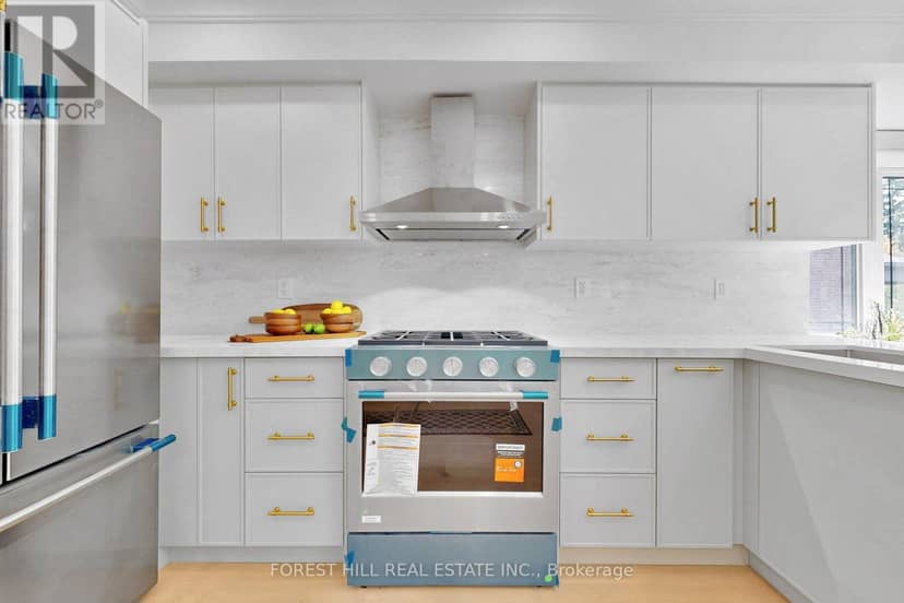 149 Atlas Avenue — photo 15 of 40