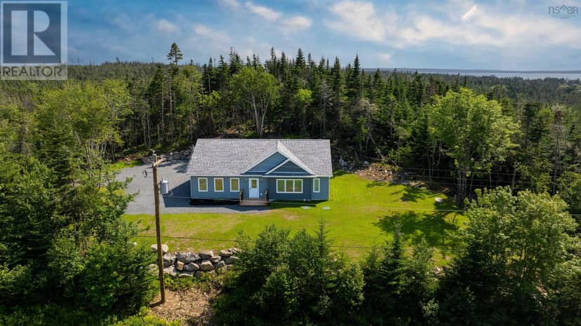 10546 Highway 7 Highway, Oyster Pond, photo 2