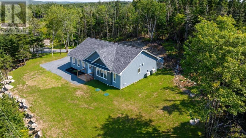 10546 Highway 7 Highway, Oyster Pond, photo 4