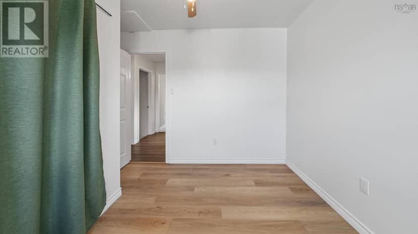 157 Alder Crescent — photo 21 of 40