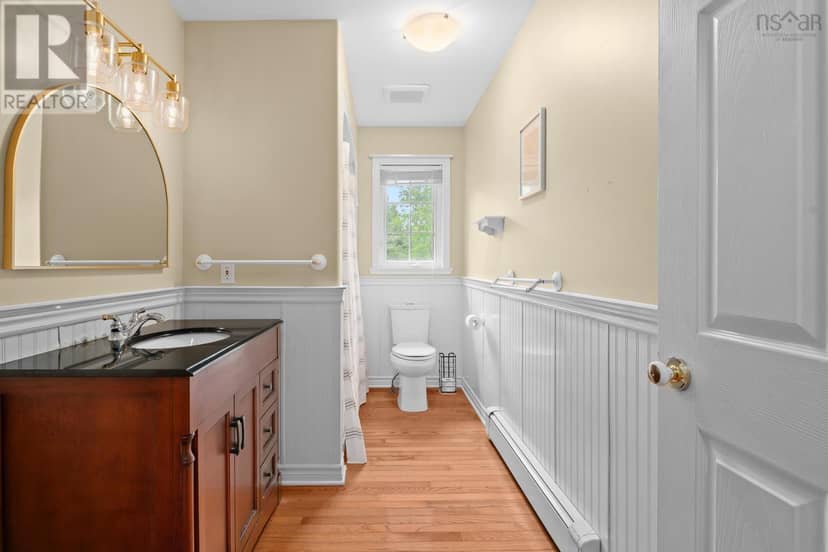 319 Buckingham Drive — photo 18 of 36
