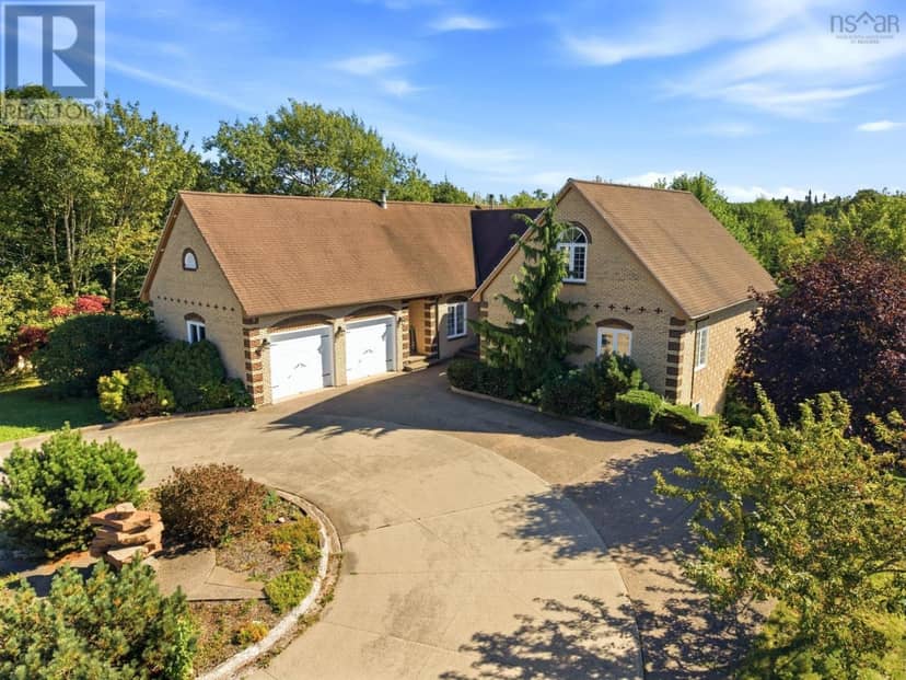 65 Francie Drive Drive — photo 1 of 40