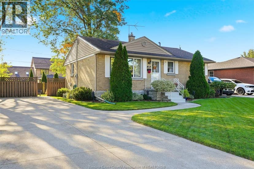 2691 Askin — photo 2 of 34