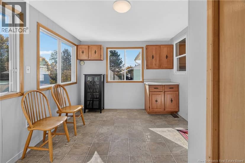 108 Cherry Avenue — photo 14 of 40