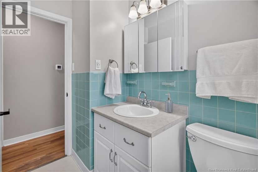 108 Cherry Avenue — photo 23 of 40