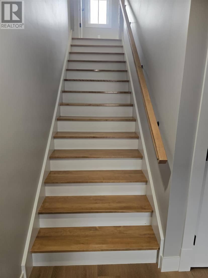 49 BROOKLYN Avenue — photo 24 of 34